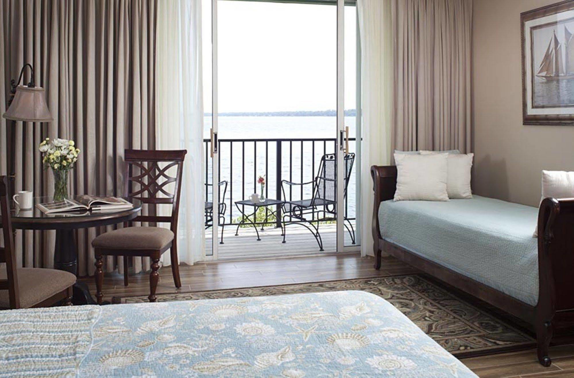 Club Continental Hotel ออเรนจ์พาร์ค ภายนอก รูปภาพ